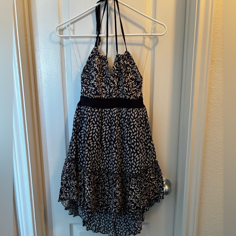 Listicle Halter Style Summer Dress